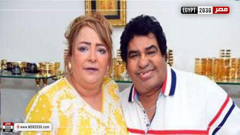 أحمد عدوية وزوجته