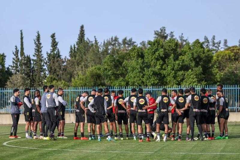 متى يخوض الأهلي مرانه الأخير في تونس لمواجهة الترجي بدوري أبطال إفريقيا؟