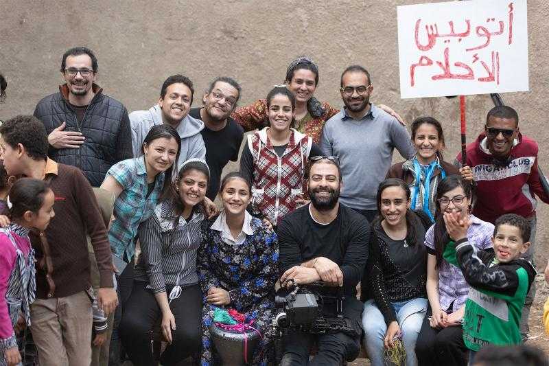 تزامناً مع عرضه اليوم بمهرجان كان.. إطلاق الإعلان الرسمي لفيلم رفعت عيني للسما