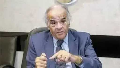 ممدوح عباس: لن نقبل أرضًا بديلة للزمالك وأعتز بمنحي الرئاسة الشرفية