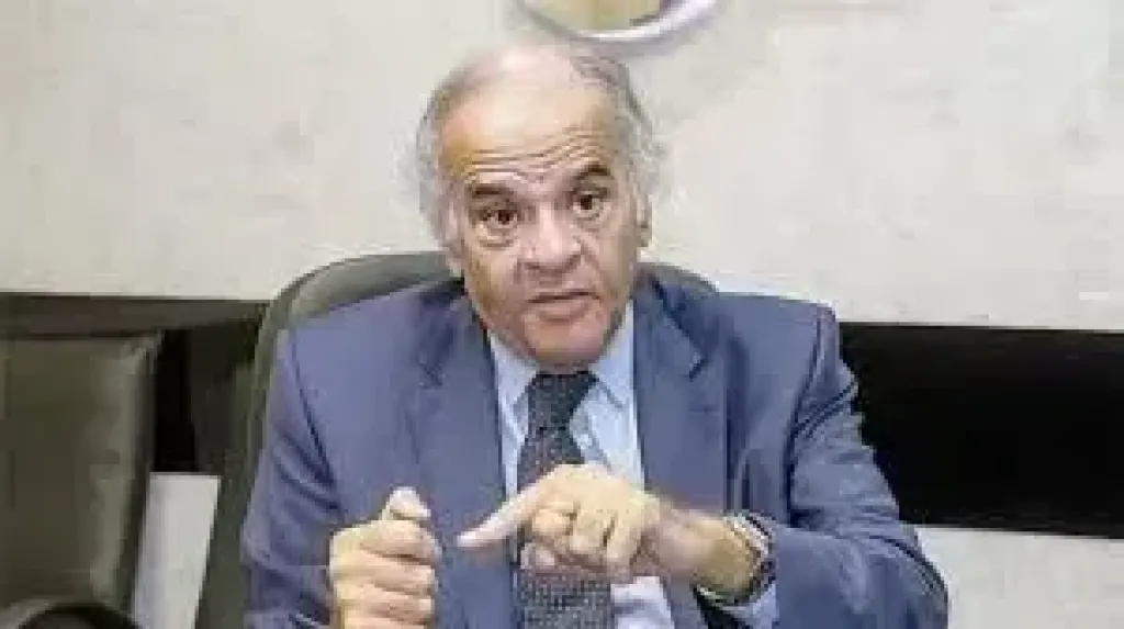 ممدوح عباس