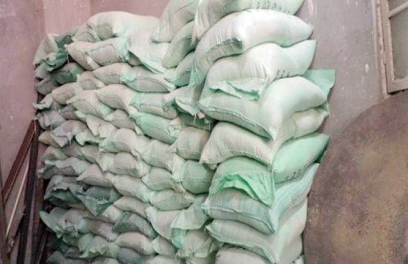ضبط 16 طن دقيق مدعم قبل بيعها في السوق السوداء