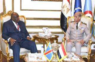 وزيرا دفاع مصر والكونغو الديمقراطية يبحثان آخر المستجدات على الساحة الإقليمية