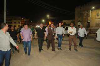 جولة ليلية لمحافظ كفرالشيخ لتفقد أعمال تطوير شارع صلاح سالم وسط العاصمة