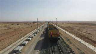 تفاصيل تركيب قضبان أول قطار كهربائي سريع في مصر