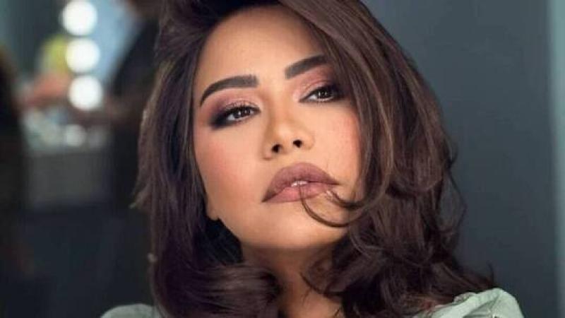 الفنانة شيرين