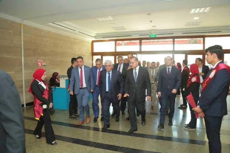 محافظ كفرالشيخ يستقبل وزير التعليم العالي خلال زيارته لوضع حجر الأساس لعدد من المنشآت الجامعية الجديدة