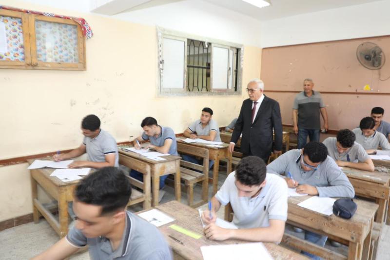  امتحانات الطلاب المصريين في الخارج