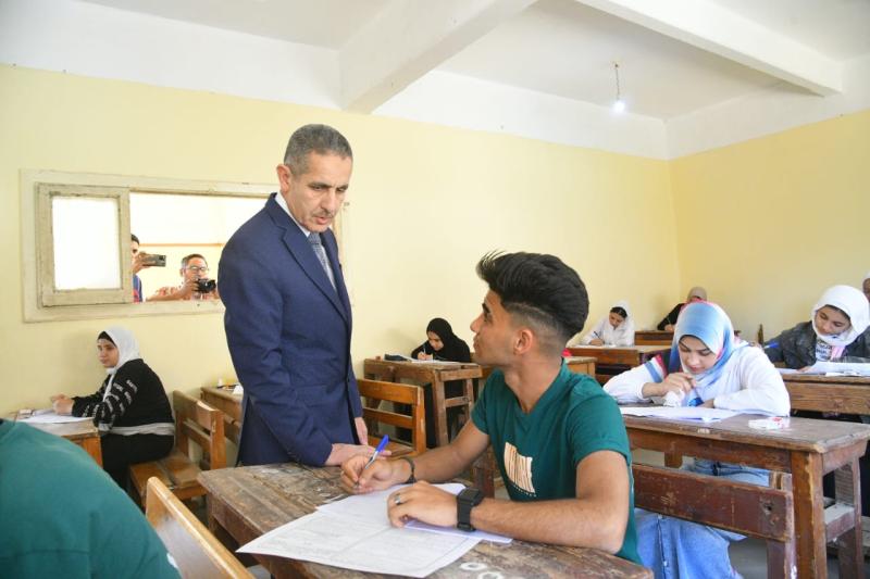 امتحانات الدبلومات الفنيه 2024