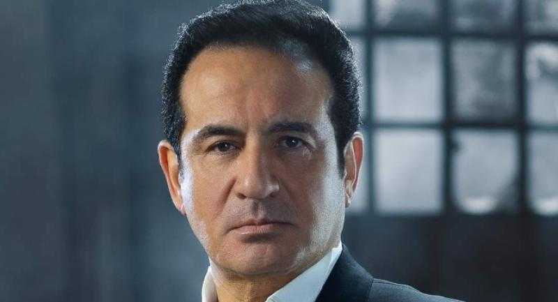 محمد ثروت يطلق حملة للكشف عن روماتيزم القلب للأطفال في قرية محمد صلاح