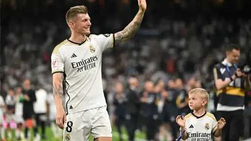 توني كروس: ريال مدريد يعيش من أجل دوري الأبطال.. واعتزلت في الوقت المثالي