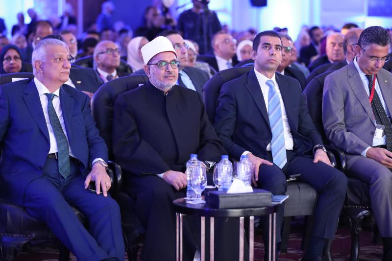 رئيس جامعة الأزهر 