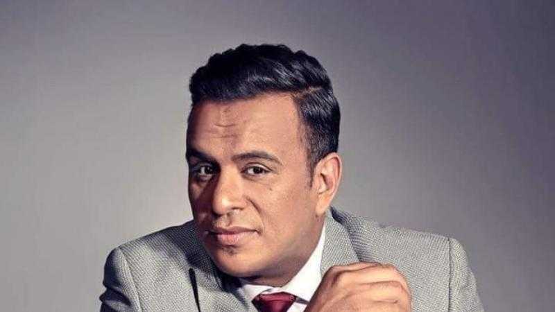 عمر كمال ينعى والدة الفنان محمود الليثي