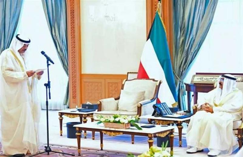 ولي العهد الكويتي يؤدي اليمين الدستورية