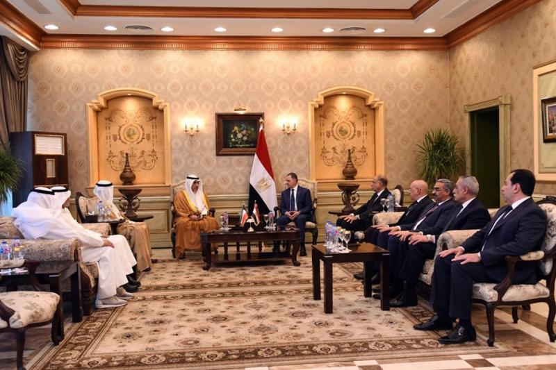 وزير الداخلية يستقبل نظيره الكويتى 