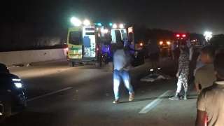 إصابة 4 أشخاص في حادث انقلاب سيارة ميكروباص بالغربية