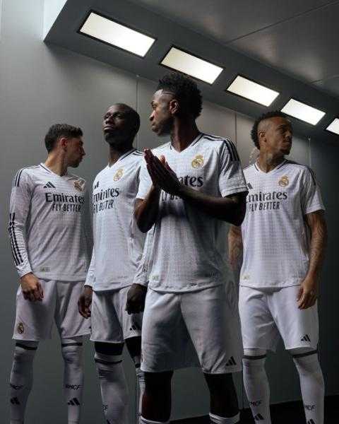 صور| ريال مدريد يكشف عن قميصه الجديد استعدادًا لموسم 2024 - 2025