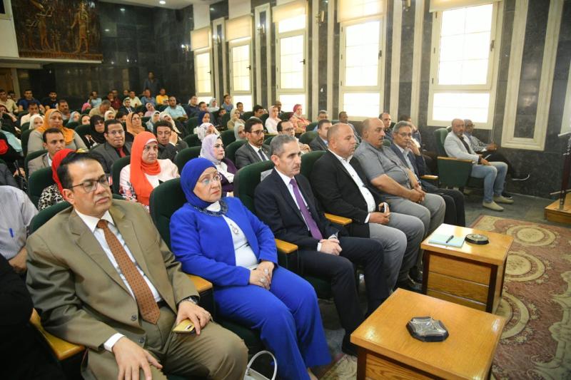 محافظ الغربية 