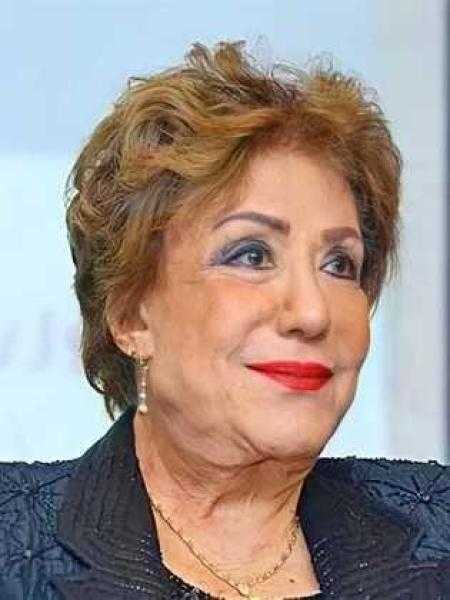 أشرف زكي: سميحة أيوب جزء من تاريخ مصر.. وعرضنا عليها تكون رئيسة النقابة