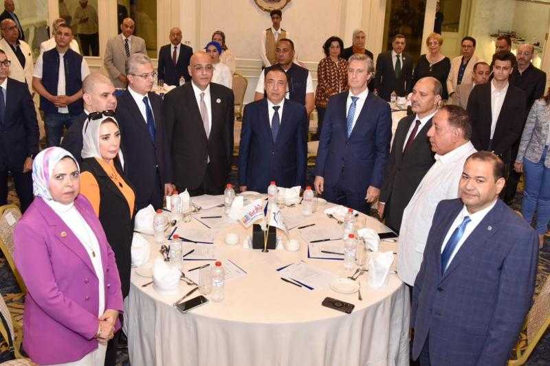 محافظ الإسكندرية يشهد حفل ختام مشروع نتعلم معا المنفذ من خلال جمعية كيان الخيرية