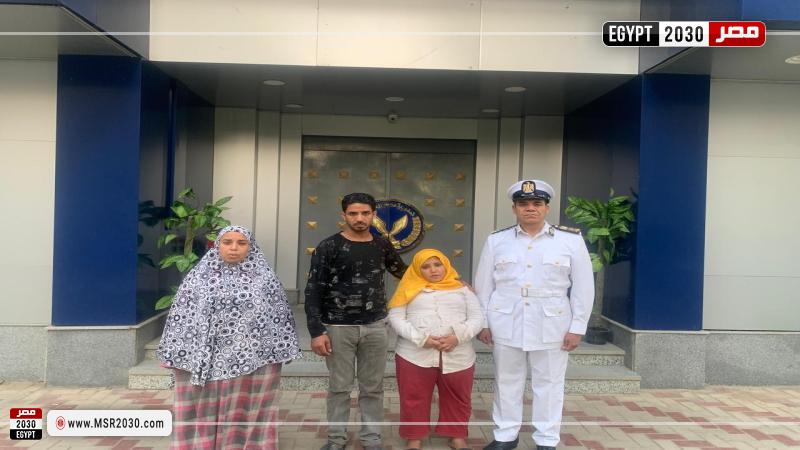 أمن الفيوم يعيد  طفلة ضلت طريقها لـ أسرتها 