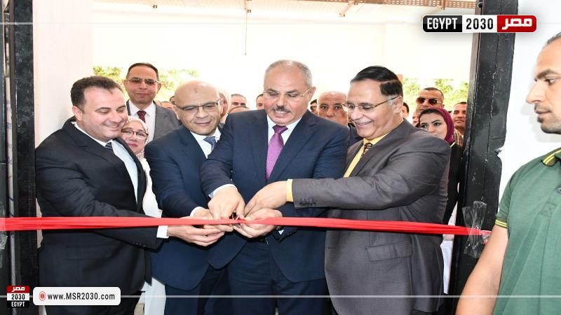 رئيس جامعة قناة السويس