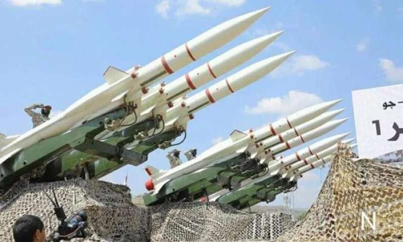 صواريخ الحوثيون 