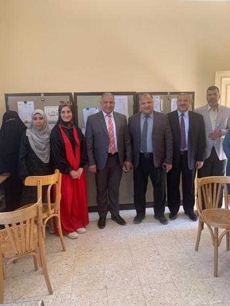 نائب رئيس جامعة الأزهر يشيد بانضباط لجان امتحانات كلية البنات بالعاشر من رمضان