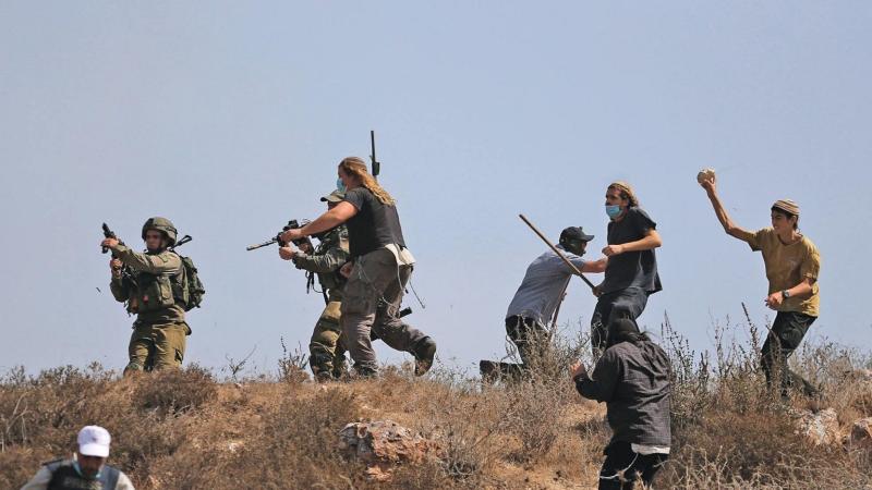 مستوطنون