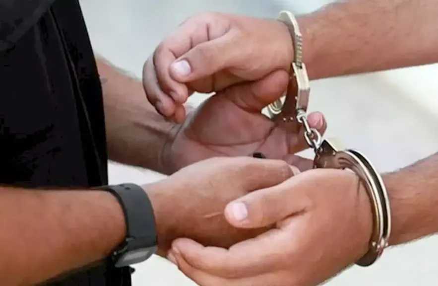 ضبط السيارة الثالثة في واقعة الحركات الاستعراضية والجلوس أعلى نوافذ السيارات بالقاهرة