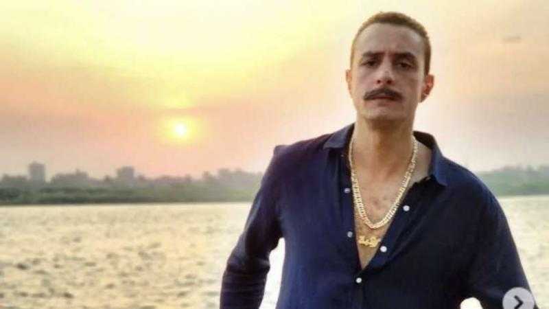 أحمد الفيشاوي يروج لفيلمه الجديد «ورد وريحان»