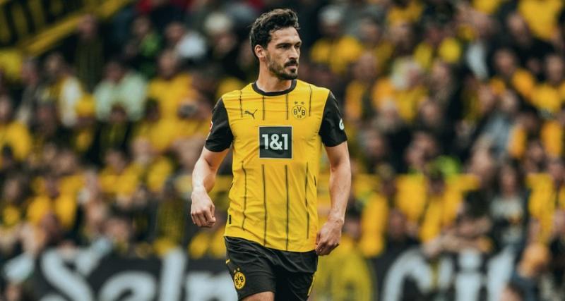بوروسيا دورتموند يُعلن رحيل نجم الفريق بعد 13 سنة