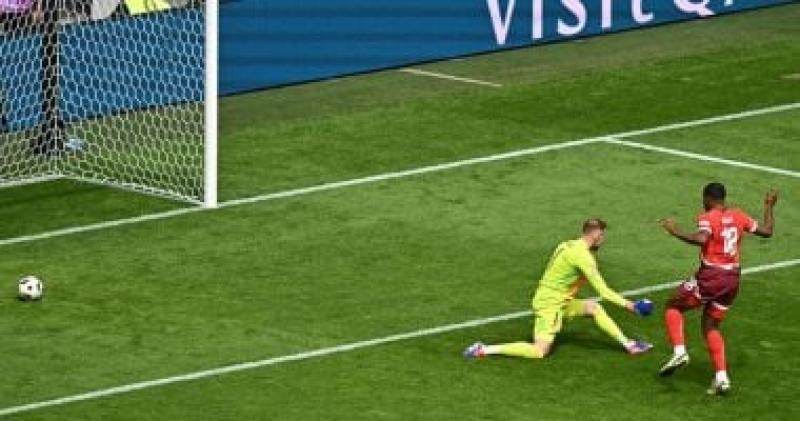 سويسرا ضدالمجر