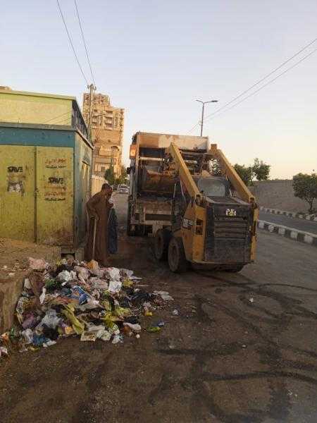 محافظ أسيوط: رفع 800 طن مخلفات خلال يوم واحد بـ 5 مراكز