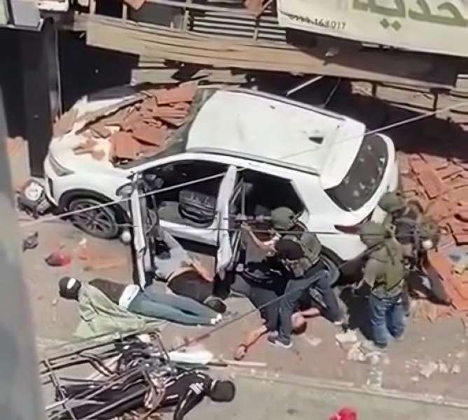 جيش الاحتلال يغتال شابين فلسطينيين في مدينة قلقيلية