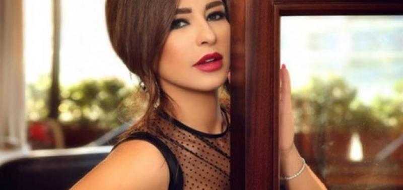 ماغي بو غصن: لم أحزن لتشبيهي برضوى الشربيني