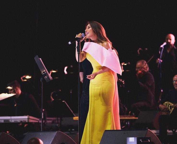 نجوى كرم تزلزل المسرح في ألمانيا أمام تفاعل أكثر من 10 آلاف