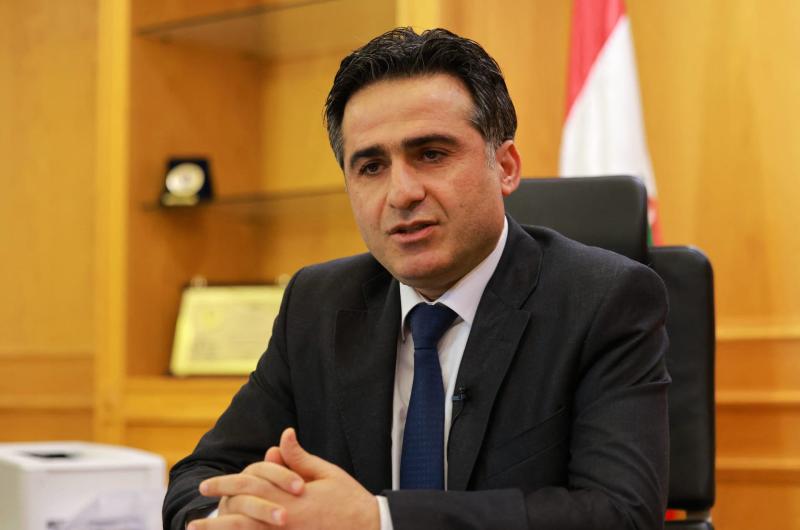 وزير الأشغال العامة اللبناني