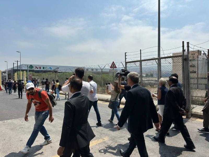 تعرف على مستجدات جولة السفراء في لبنان لمركز الشحن الجوي بمطار رفيق الحريري