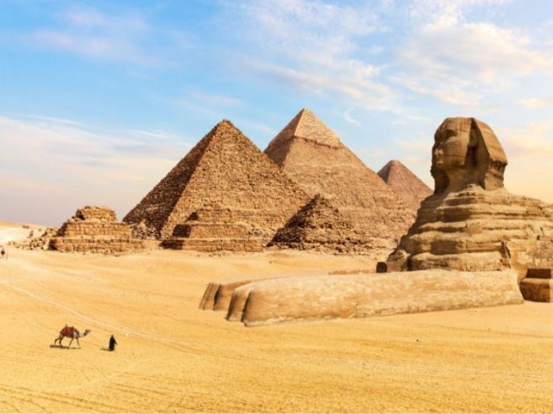 الاهرامات 