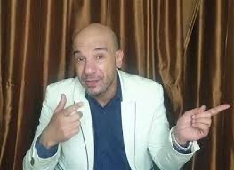  اليوتيوبر أكرم سلام 