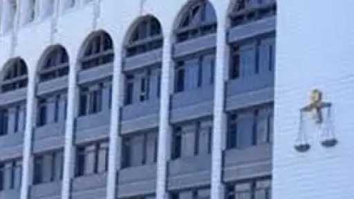 جنايات المنيا تحيل أوراق متهم إلى المفتي في قضية قتل عمد بمركز العدوة