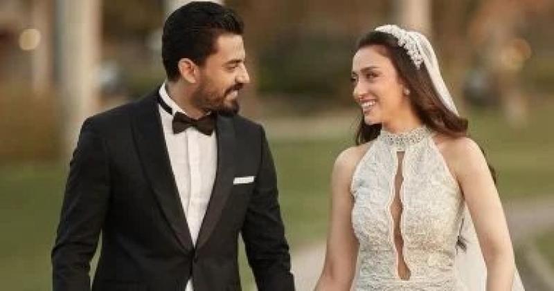 إسلام جمال يستقبل مولوده الأول ”عز الدين”