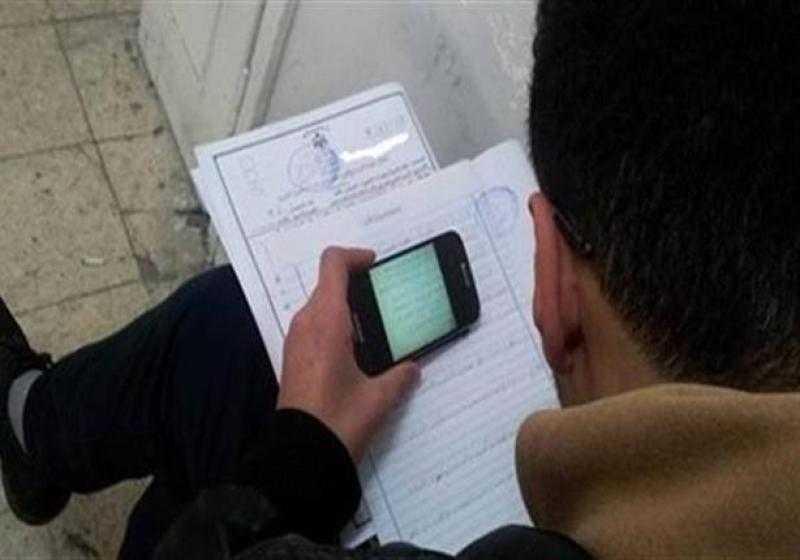 ضبط أدمن صفحتين لتسريب امتحانات الثانوية العامة