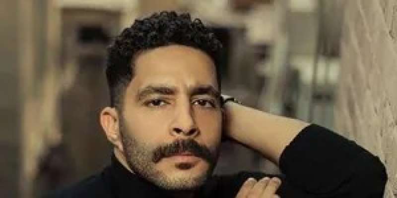 مصطفى منصور