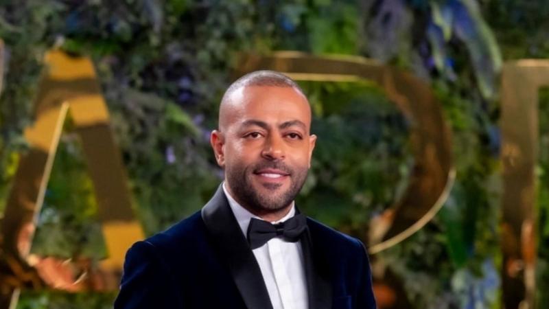 تامر عاشور 