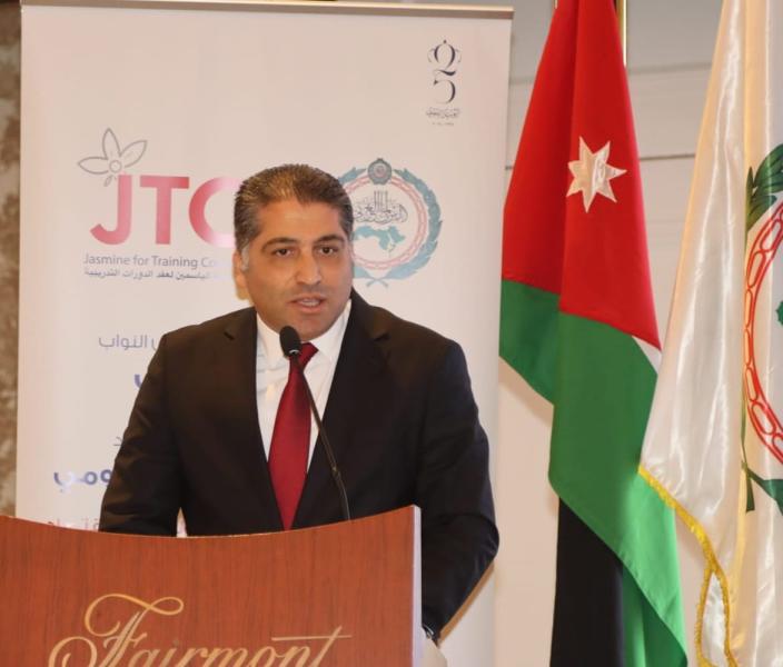 النائب أيمن نقرة 