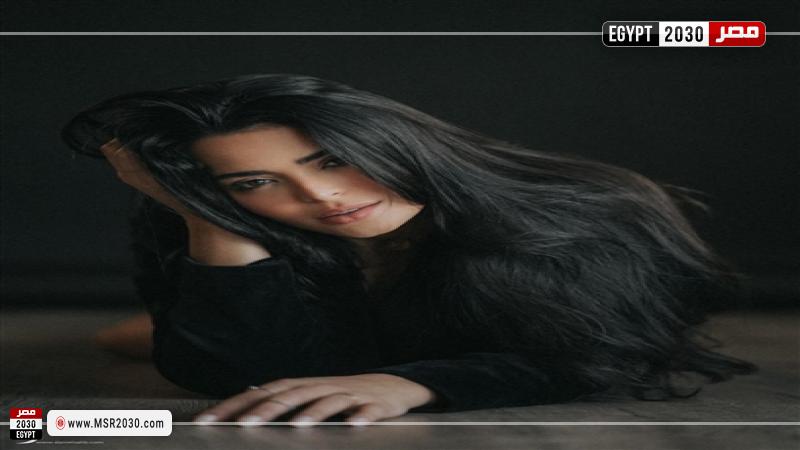 أسماء جلال