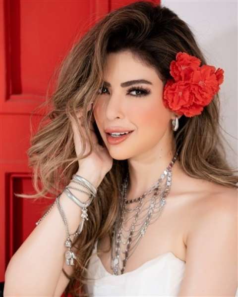ميرنا جميل