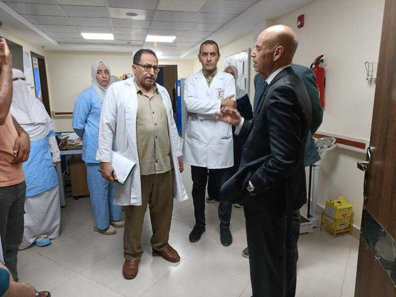 وكيل وزارة الصحة بالشرقية يتفقد الخدمة الطبية وأعمال التطوير الجارية بمستشفى حميات الزقازيق